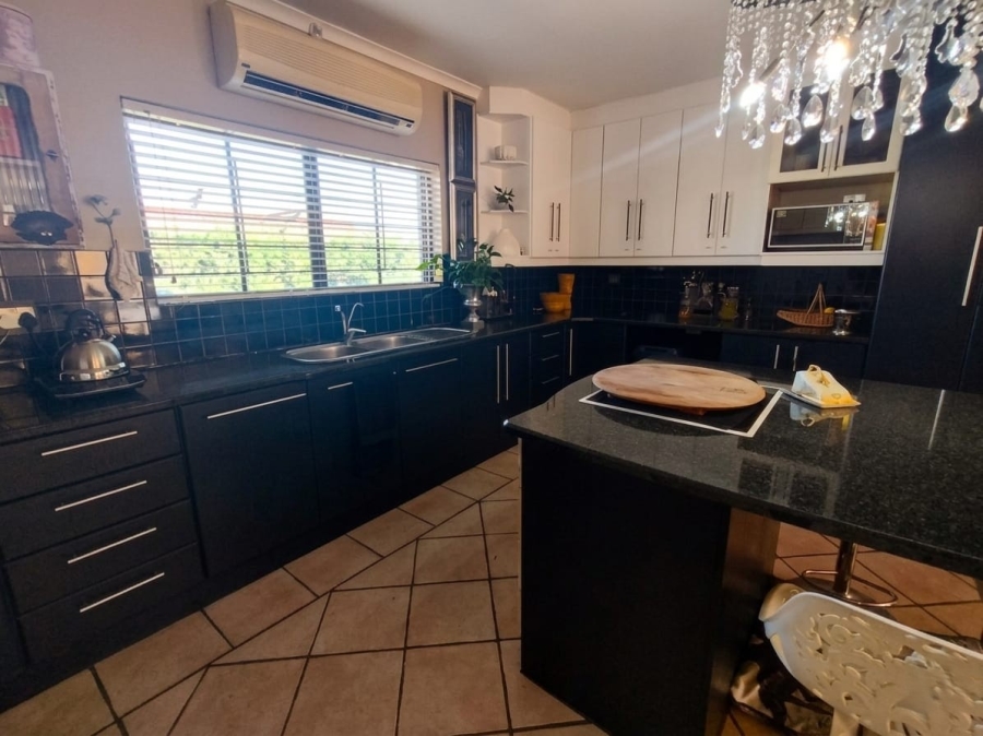 To Let 4 Bedroom Property for Rent in Haasendal Western Cape